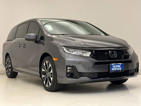 New 2026 Honda Odyssey Elite image 4