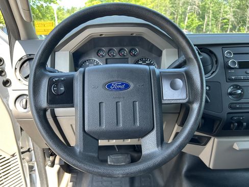 Used 2010 Ford F350 XL AWD/4WD image 9