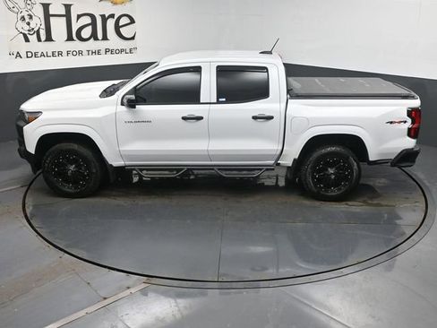 Used 2024 Chevrolet Colorado W/T w/ Safety Package image 42