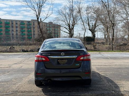 Used 2013 Nissan Sentra SR w/ Electronics Pkg FWD image 12
