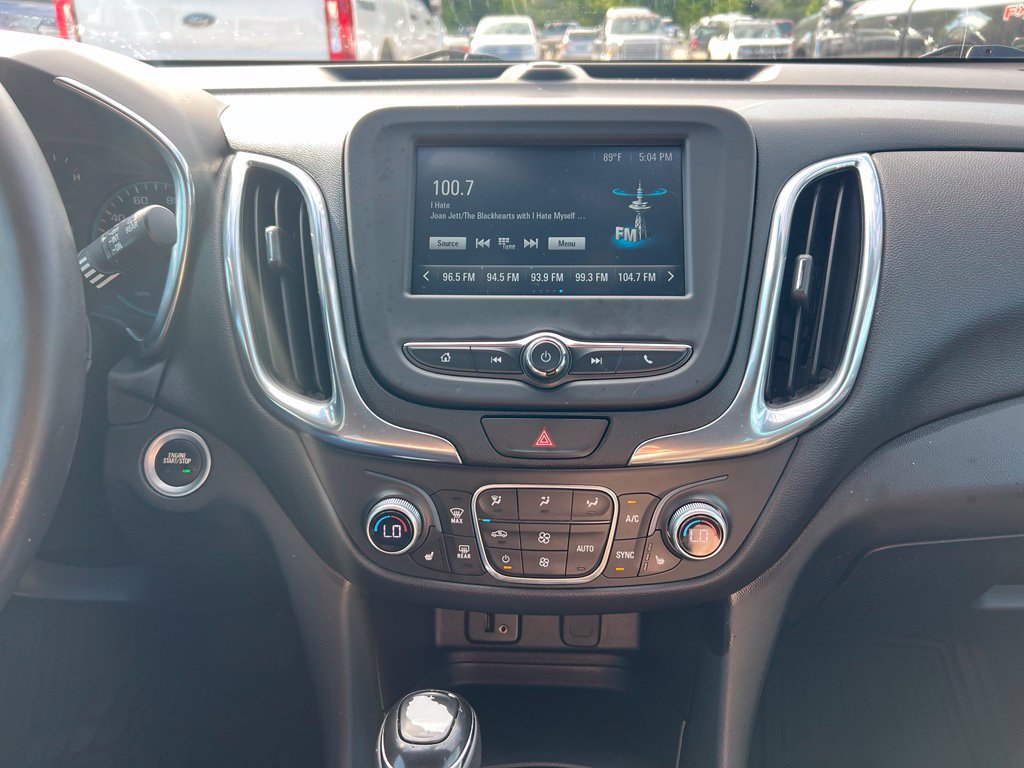 Used 2018 Chevrolet Equinox LT FWD image 26