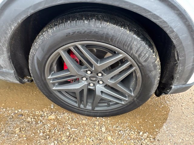 Used 2025 Ford Explorer ST-Line w/ Premium Package RWD image 13