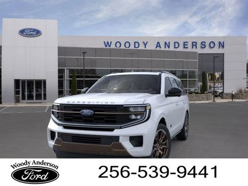 New 2025 Ford Expedition King Ranch image 2