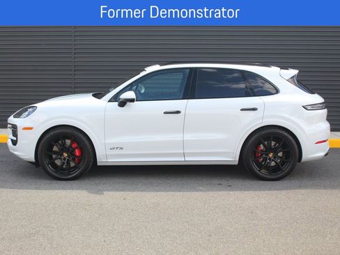 Certified 2026 Porsche Cayenne GTS AWD/4WD image 2