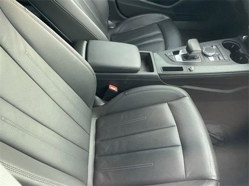 Used 2019 Audi A4 2.0T Premium Plus w/ Premium Plus Package image 6