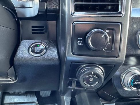 Used 2019 Ford F150 Lariat w/ Equipment Group 502A Luxury AWD/4WD image 21