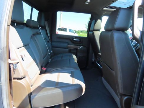 Used 2021 GMC Sierra 3500 Denali w/ Denali Ultimate Package AWD/4WD image 50