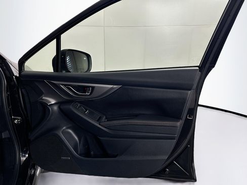 Used 2022 Subaru Crosstrek 2.5i Limited w/ Moonroof Package 2 image 32