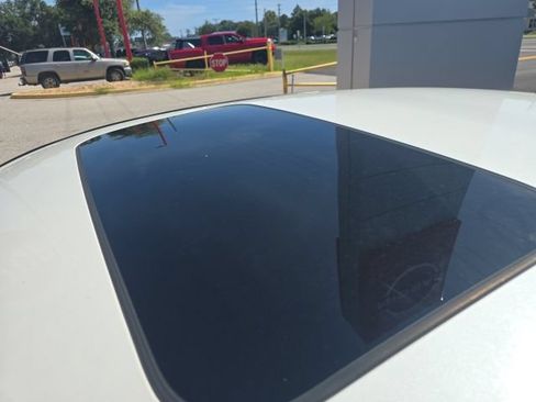Used 2020 Nissan Altima 2.5 SL FWD image 8
