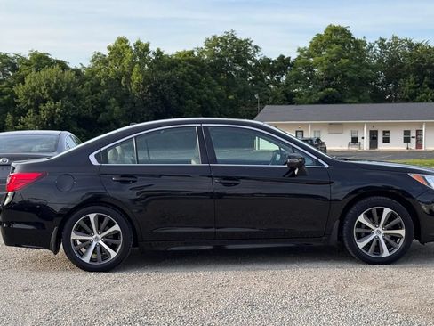 Used 2015 Subaru Legacy 2.5i Limited AWD/4WD image 7