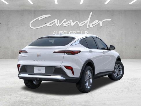 New 2026 Buick Envista Preferred image 4