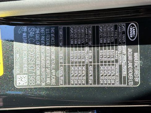 New 2025 Land Rover Discovery Sport S image 43