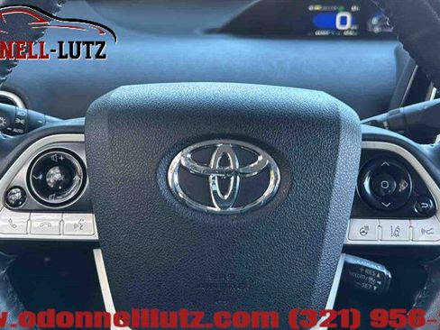 Used 2019 Toyota Prius Prime Advanced image 20