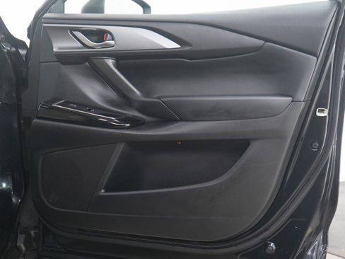 Used 2023 MAZDA CX-9 Touring Plus image 9