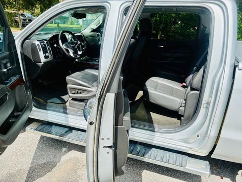Used 2015 GMC Sierra 1500 SLT w/ SLT Crew Cab Value Package RWD image 9