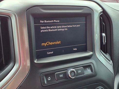 Used 2024 Chevrolet Silverado 1500 Custom image 6