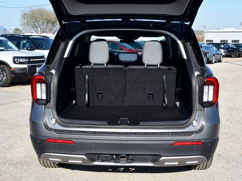 New 2026 Ford Explorer Active w/ Active Comfort Package image 22