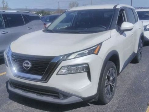 Used 2023 Nissan Rogue SV FWD image 12