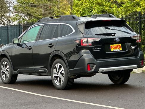 Used 2021 Subaru Outback Limited image 6