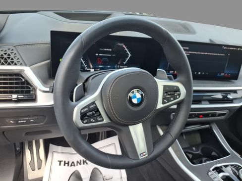 Used 2024 BMW X5 xDrive40i w/ M Sport Package AWD/4WD image 22