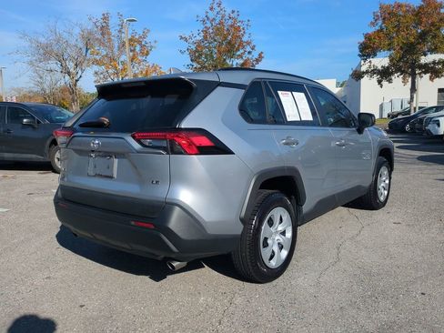 Certified 2021 Toyota RAV4 LE image 5
