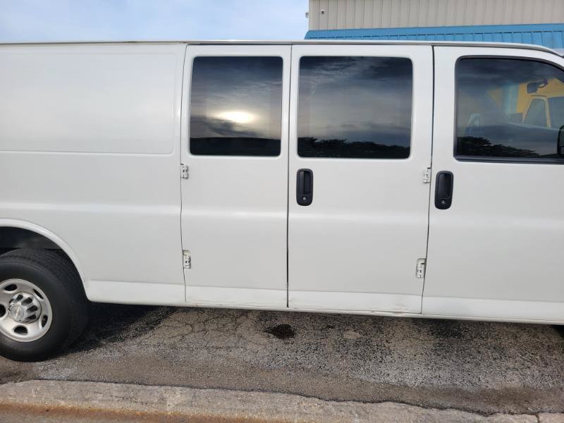 Used 2020 Chevrolet Express 2500 Extended w/ Communications Package RWD image 27