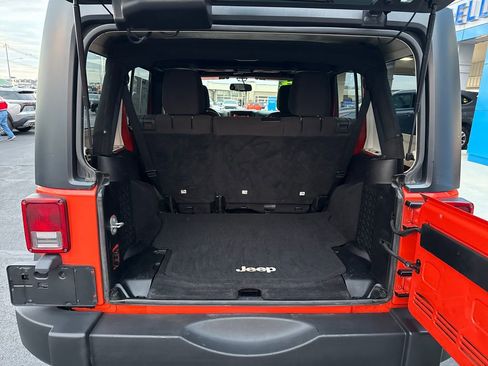 Used 2015 Jeep Wrangler Unlimited Sport w/ Quick Order Package 24S image 25