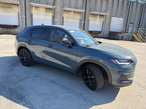 Certified 2024 Honda HR-V Sport image 12