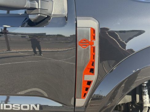 Used 2023 Ford F250 Lariat w/ Lariat Ultimate Package AWD/4WD image 46