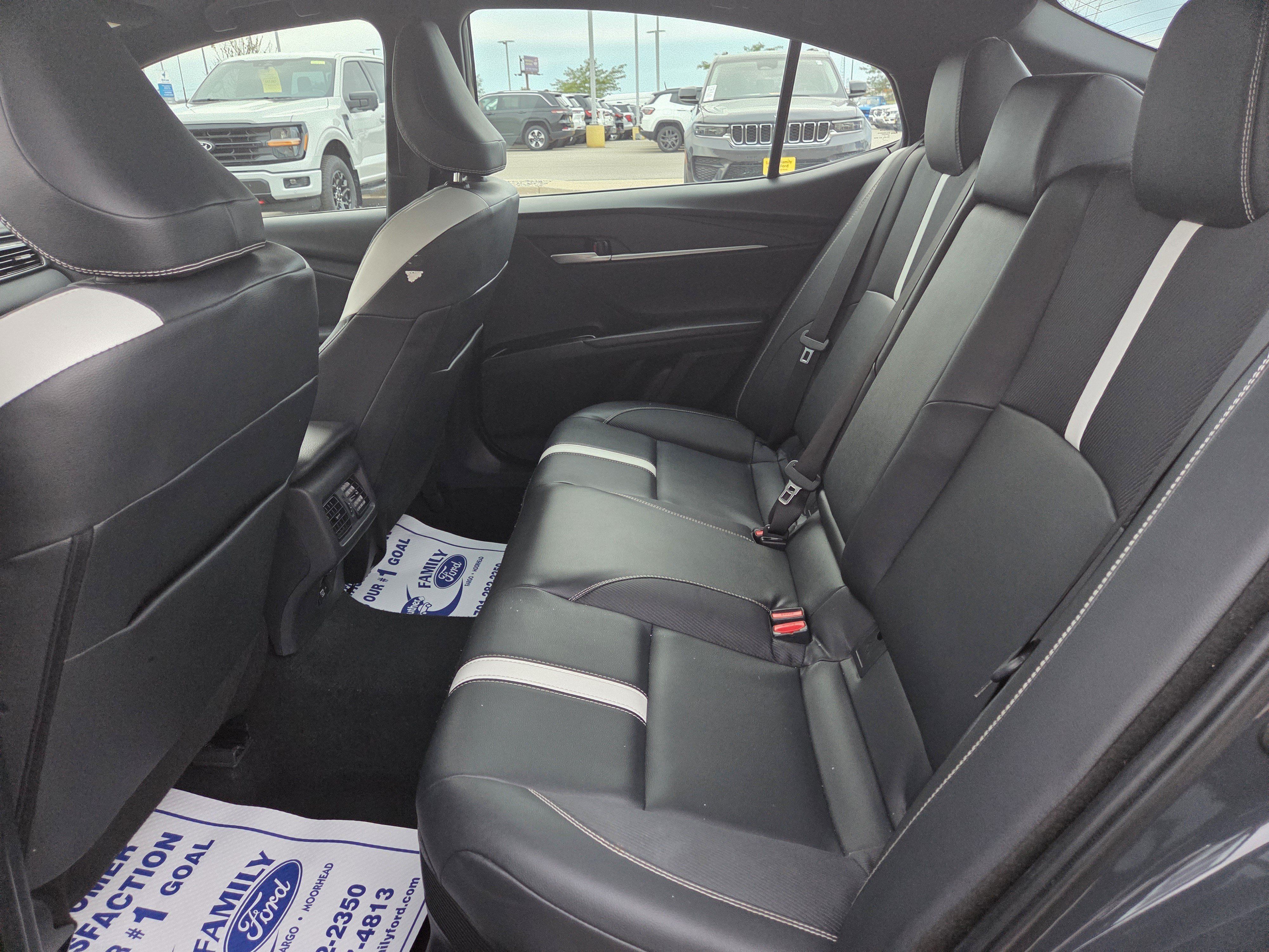 Used 2025 Toyota Camry SE FWD image 21