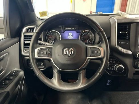 Used 2022 RAM 1500 Big Horn AWD/4WD image 14