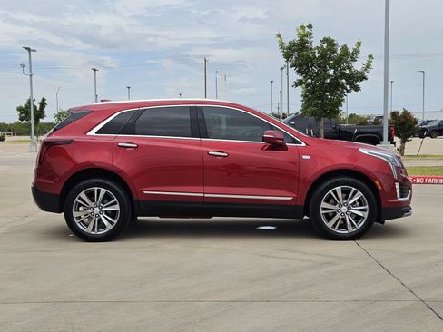 New 2026 Cadillac XT5 Premium Luxury AWD/4WD image 7