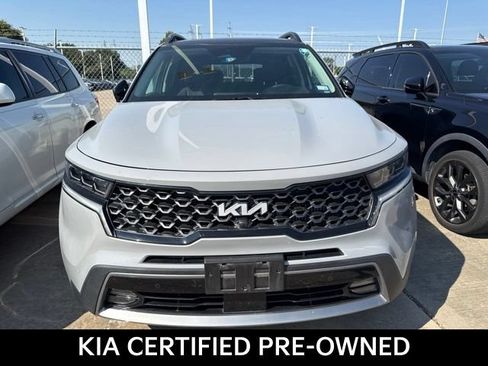 Certified 2023 Kia Sorento SX Prestige AWD/4WD image 2