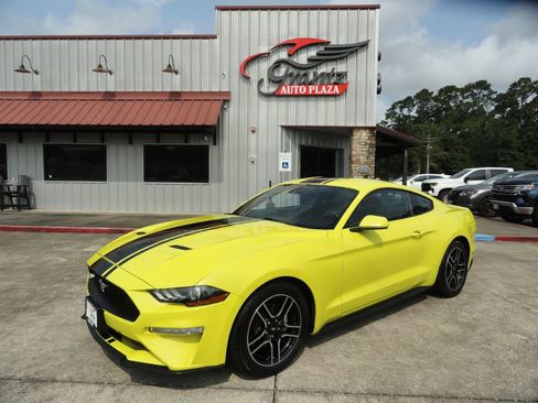 Used 2021 Ford Mustang Coupe w/ Equipment Group 101A RWD image 1