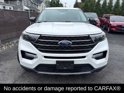 Used 2020 Ford Explorer XLT w/ Equipment Group 202A AWD/4WD image 2