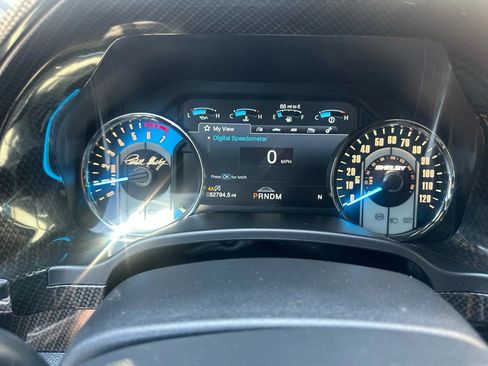 Used 2019 Ford F150 Lariat w/ Equipment Group 502A Luxury image 40