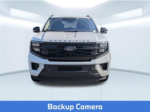 Used 2025 Ford Expedition Max Active AWD/4WD image 7