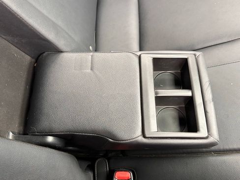 Used 2018 Toyota RAV4 SE w/ Power Extra Value Package AWD/4WD image 19