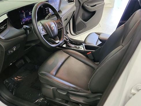 Used 2024 Buick Encore GX Sport Touring AWD/4WD image 21