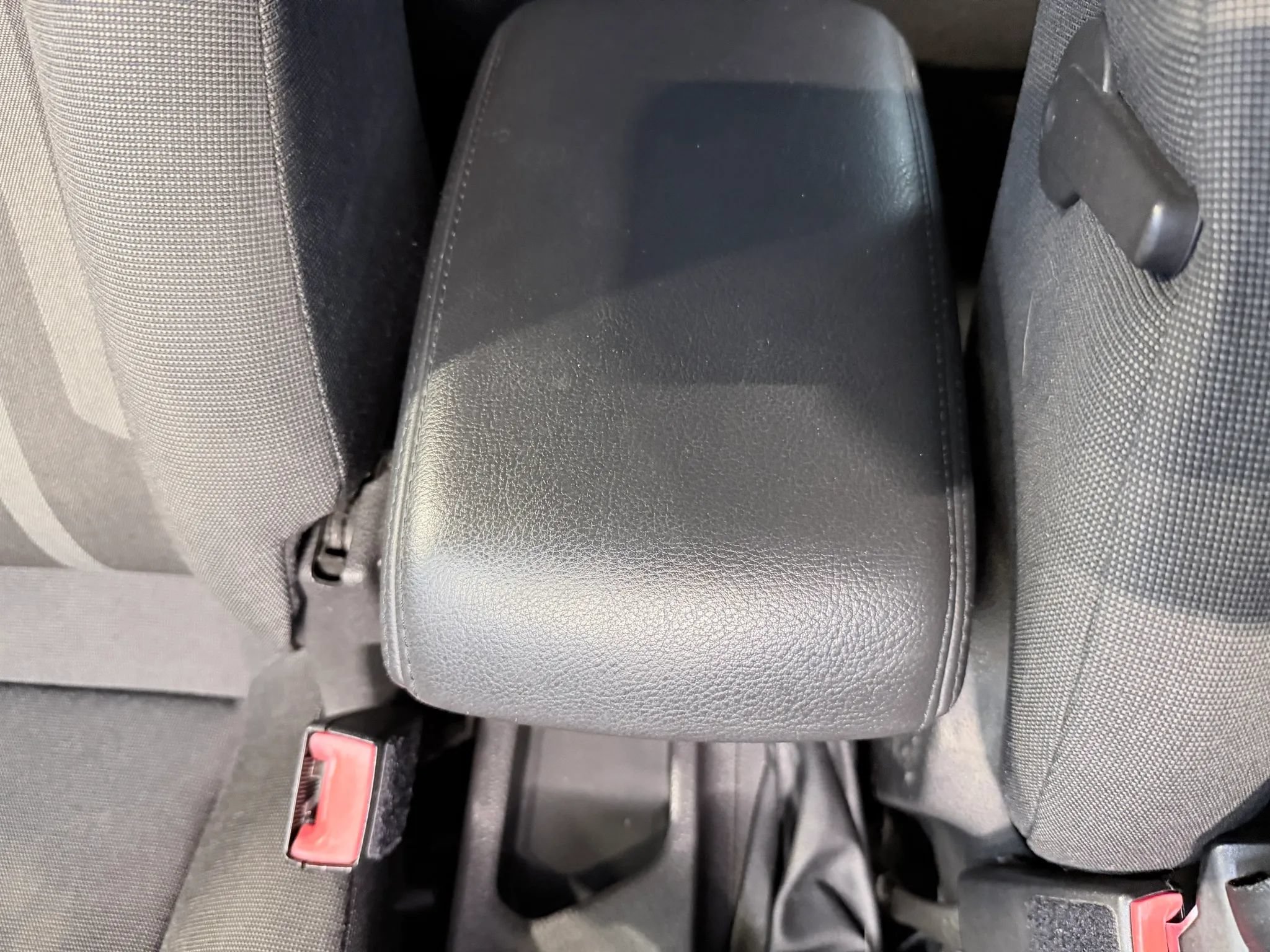 Used 2014 Ford Transit Connect XLT FWD image 25