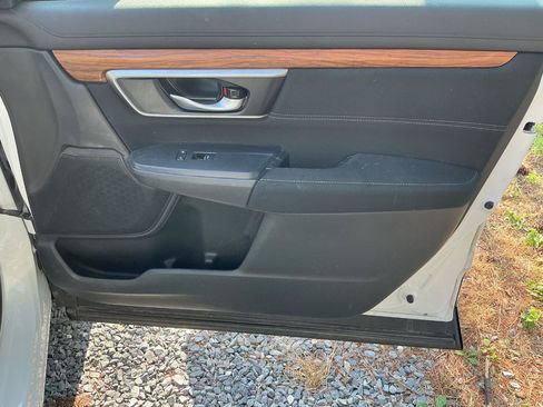 Used 2020 Honda CR-V EX image 19
