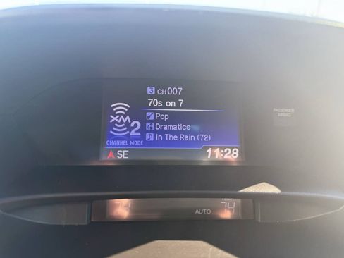 Used 2015 Acura RDX AWD image 17