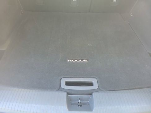 Certified 2024 Nissan Rogue SV w/ SV Premium Package image 13