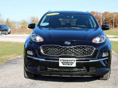 Used 2020 Kia Sportage EX image 3