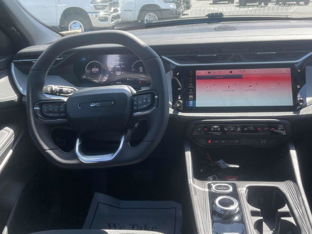 New 2026 Jeep Cherokee Laredo AWD/4WD image 22