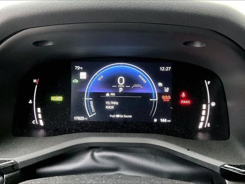 Used 2026 Toyota Camry SE w/ Convenience Package FWD image 23