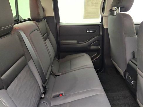 Used 2023 Nissan Frontier SV w/ SV Convenience Package AWD/4WD image 22
