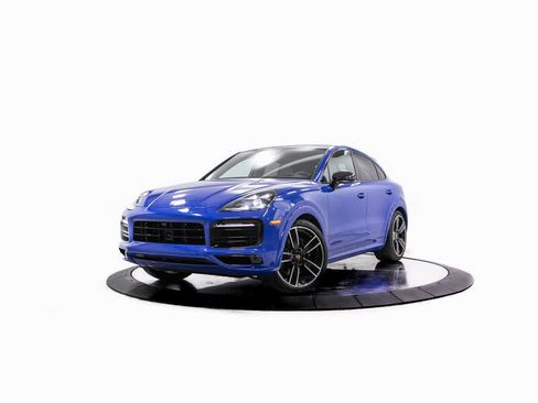 Certified 2023 Porsche Cayenne GTS image 1