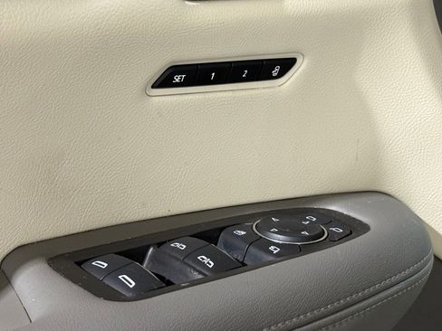 Used 2021 Cadillac XT6 Premium Luxury image 22