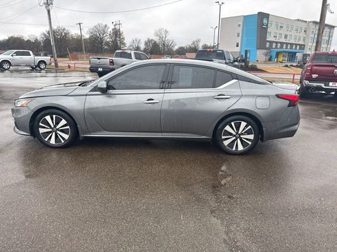 Used 2021 Nissan Altima 2.5 SL image 5